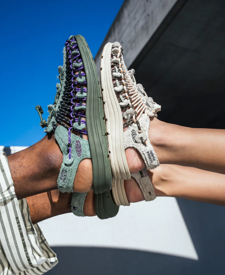 All Gender UNEEK Leather Henrik Vibskov Sneaker  |  Green Spring - Image 9