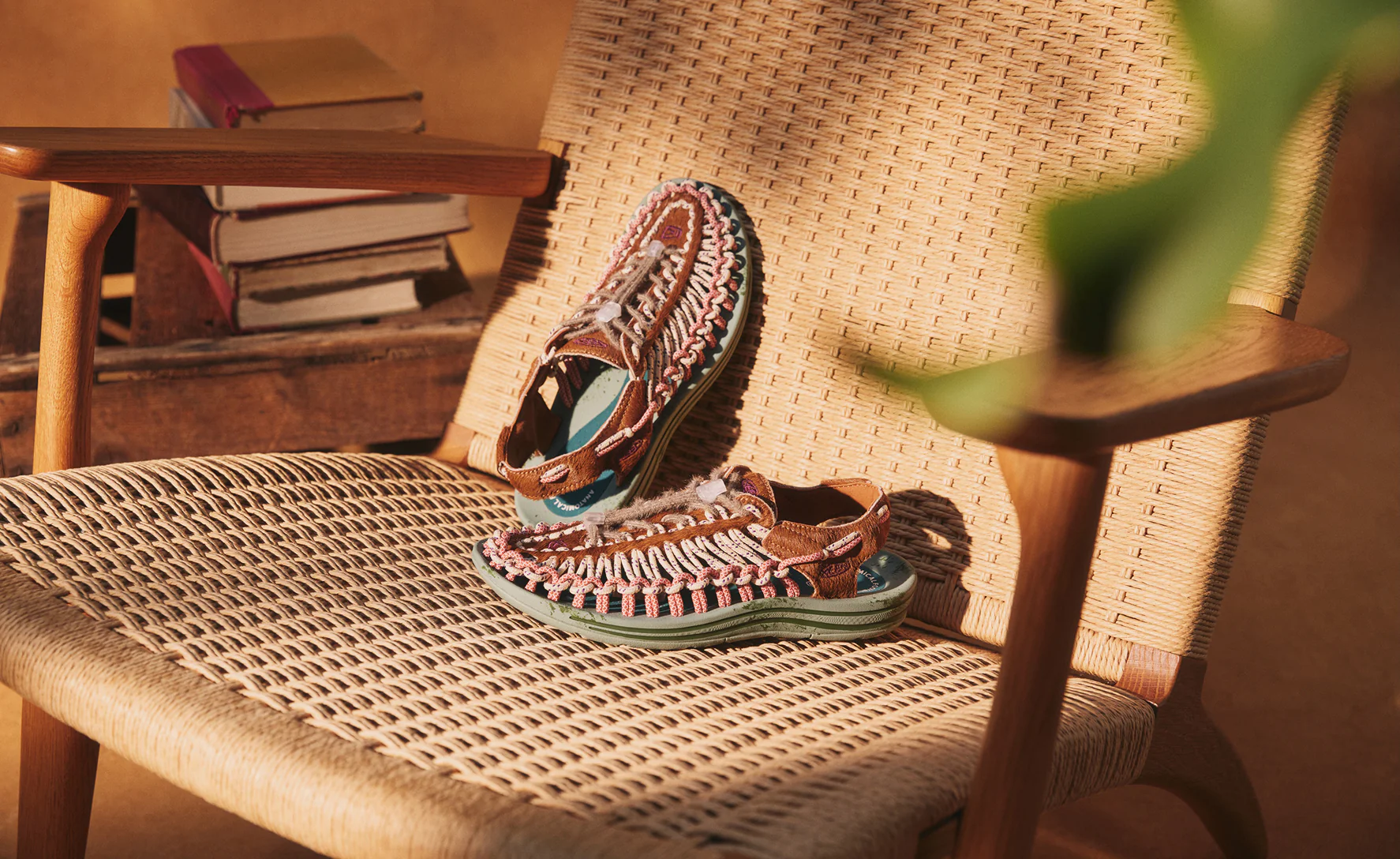All Gender UNEEK Leather Sneaker  |  Terrain Roasted Pecan - Image 7