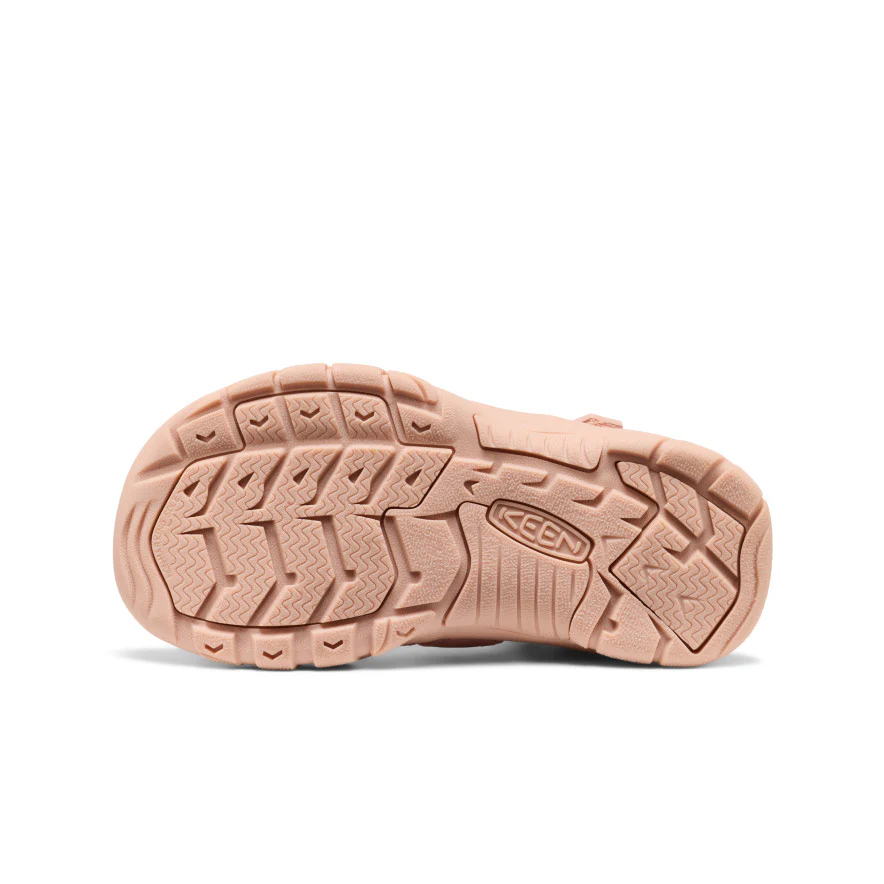 Big Kids' Newport H2  |  Cameo Rose Monochrome - Image 6