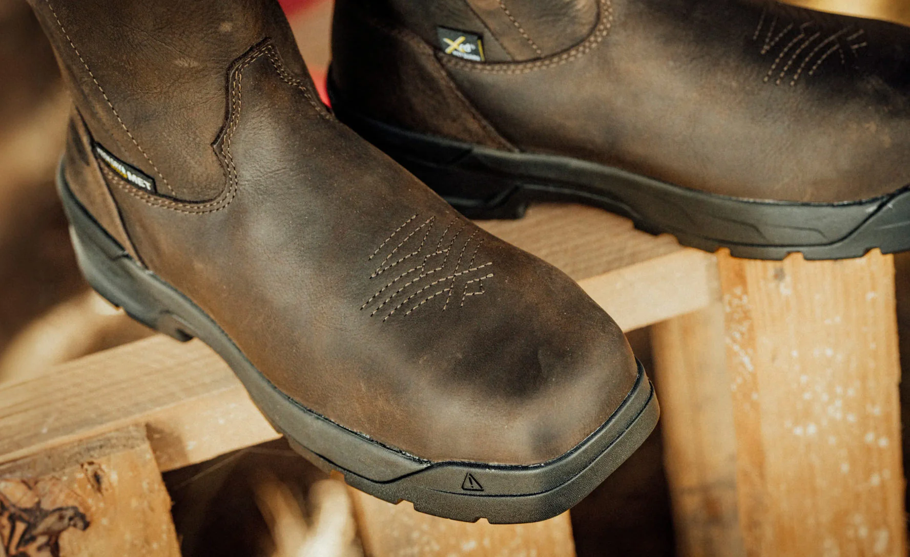 Men's CSA Flatland Pull-On Waterproof Work Boot INT MET (Carbon Toe)  |  Dark Brown/Black - Image 7