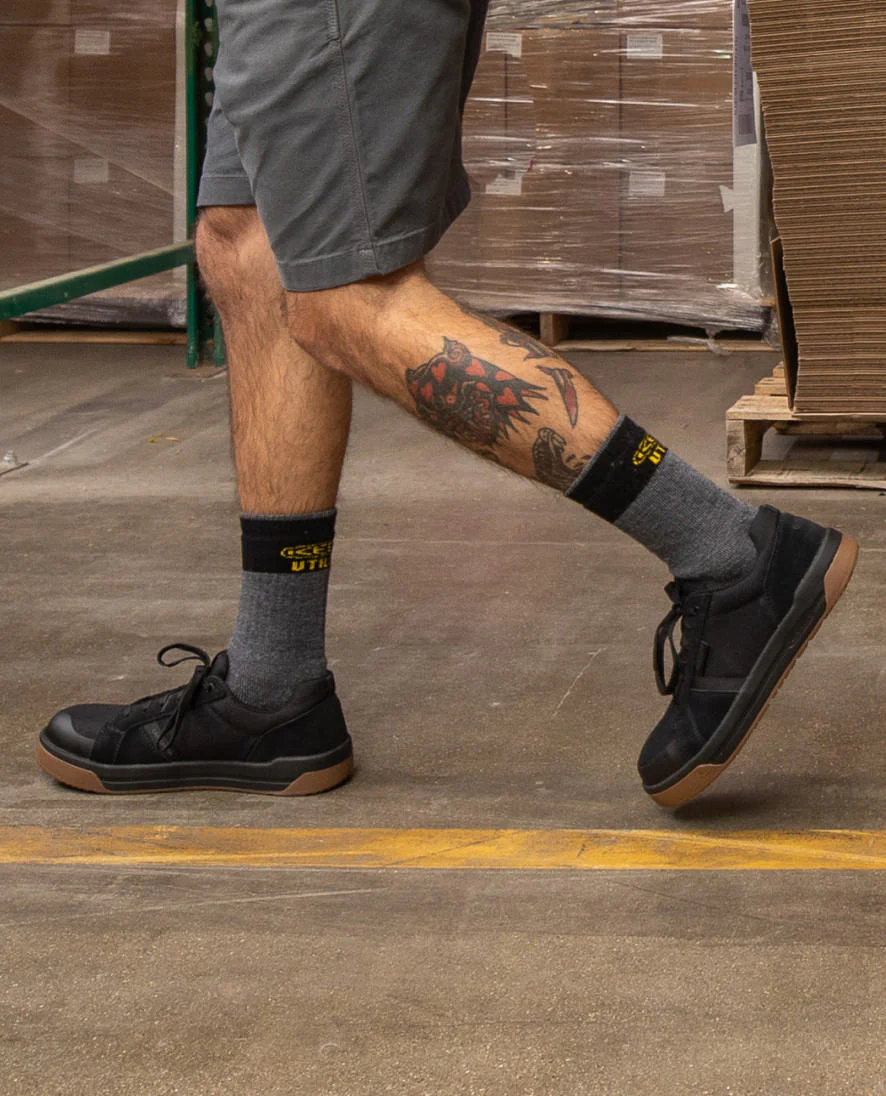 Men's Kenton Work Shoe (Carbon Toe)  |  Black/Gum - Image 8