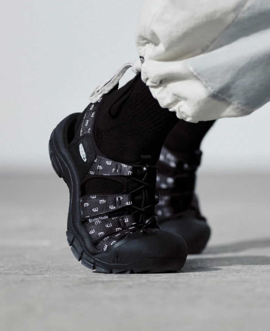 Men's Newport Retro Sandal x Études Studio | Etudes Black - Image 8