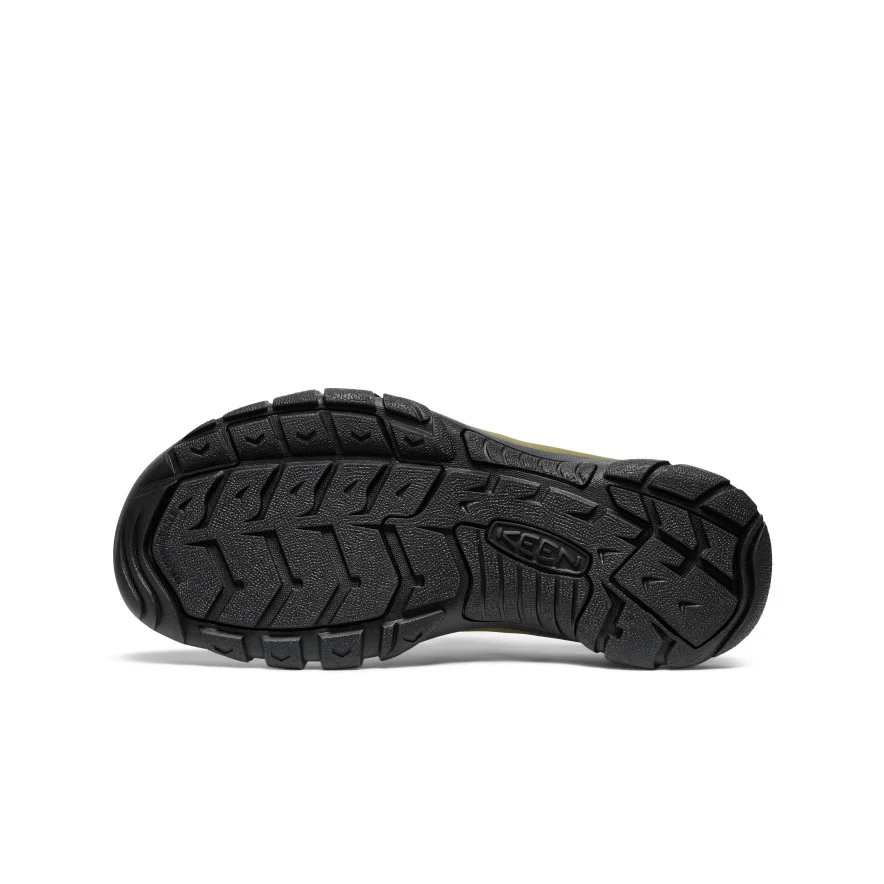 Men's Newport Retro Sandal x Études Studio | Etudes Olive - Image 6