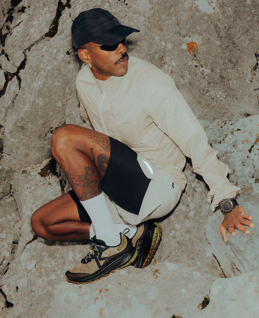 Men's Roam Trail Running Shoe  |  Alloy/Naval Academy - Image 9