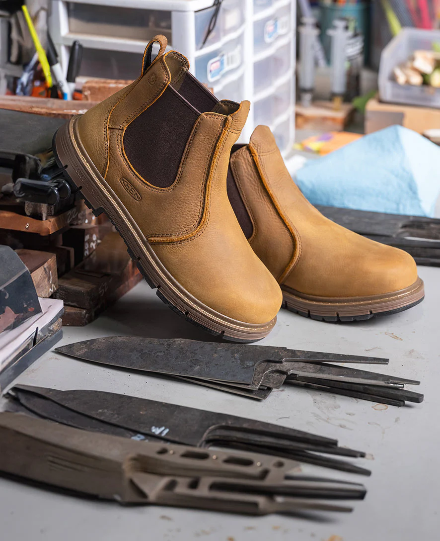 Men's San Jose Chelsea 90° Heel Boot (Soft Toe)  |  Belgian/Gum - Image 9