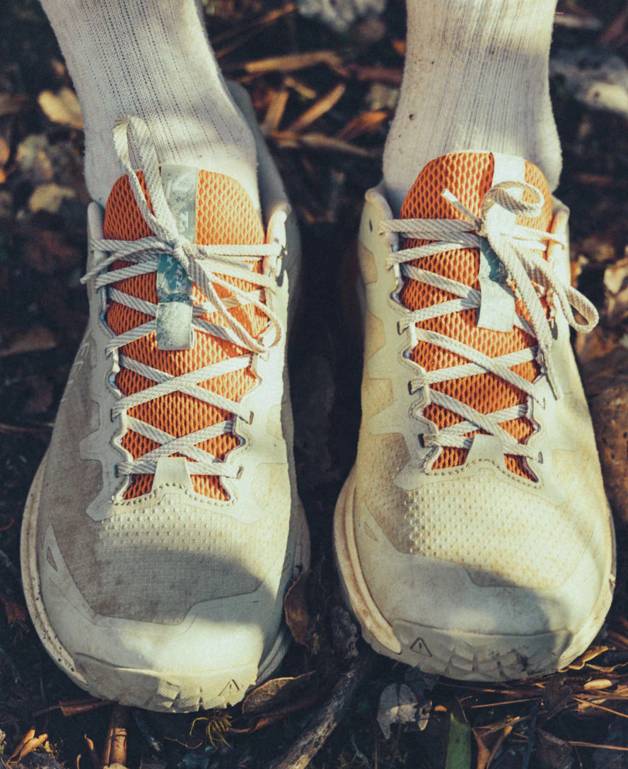 Men's Targhee Apex Waterproof Hiking Shoe | Abbey Stone/Gold Flame - Image 9