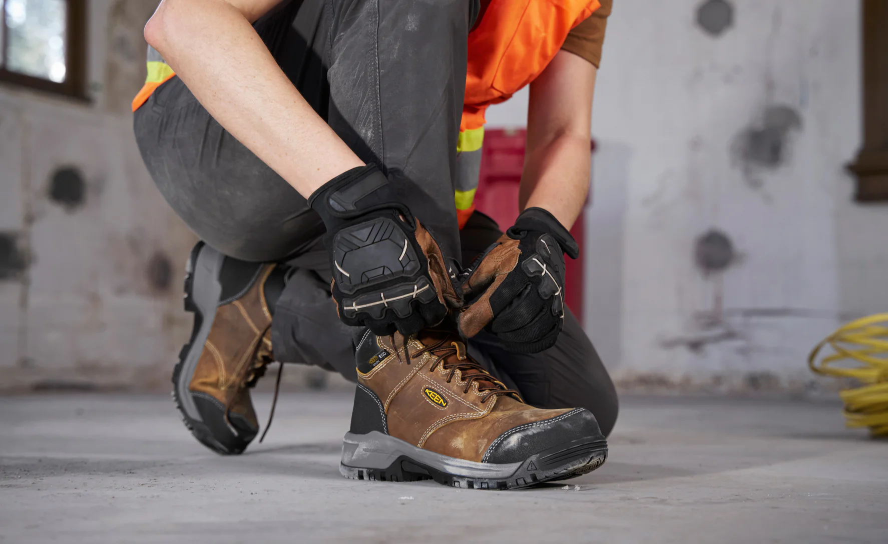 Women's Evanston 6" ESD Boot (Carbon Toe)  |  Bison/Black - Image 7