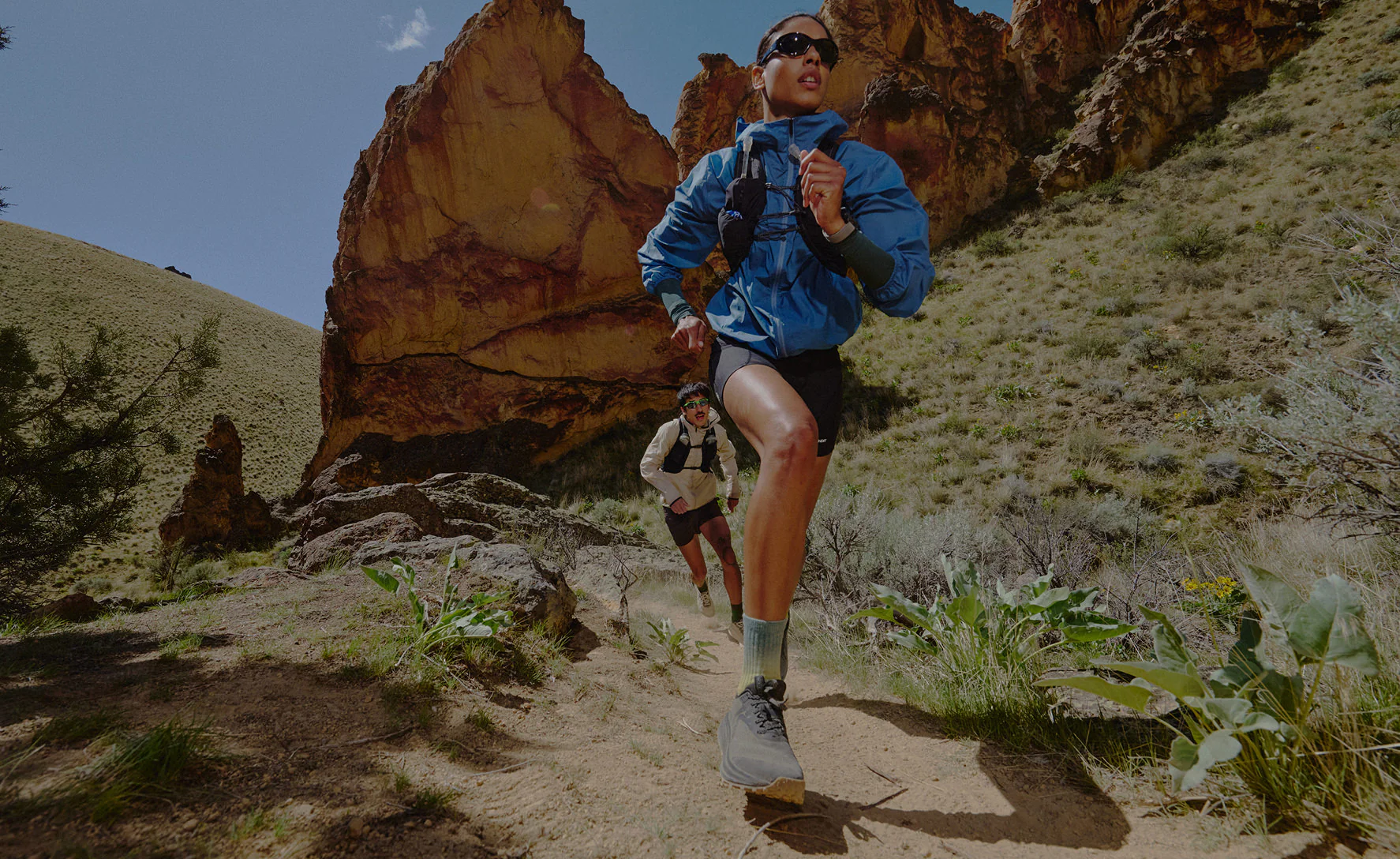 Women's Roam Trail Running Shoe  |  Black/Black - Image 7