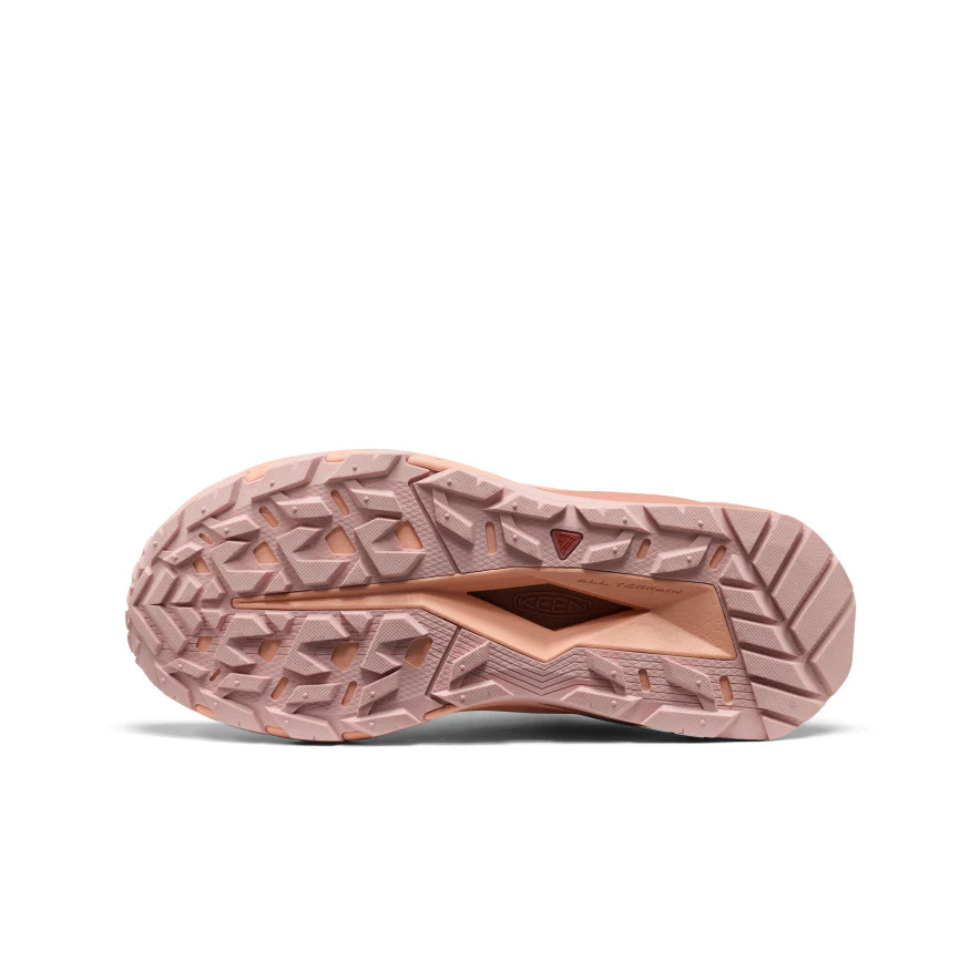 Women's Targhee Apex Waterproof Hiking Shoe  |  Cameo Rose/Peach Fuzz - Image 6