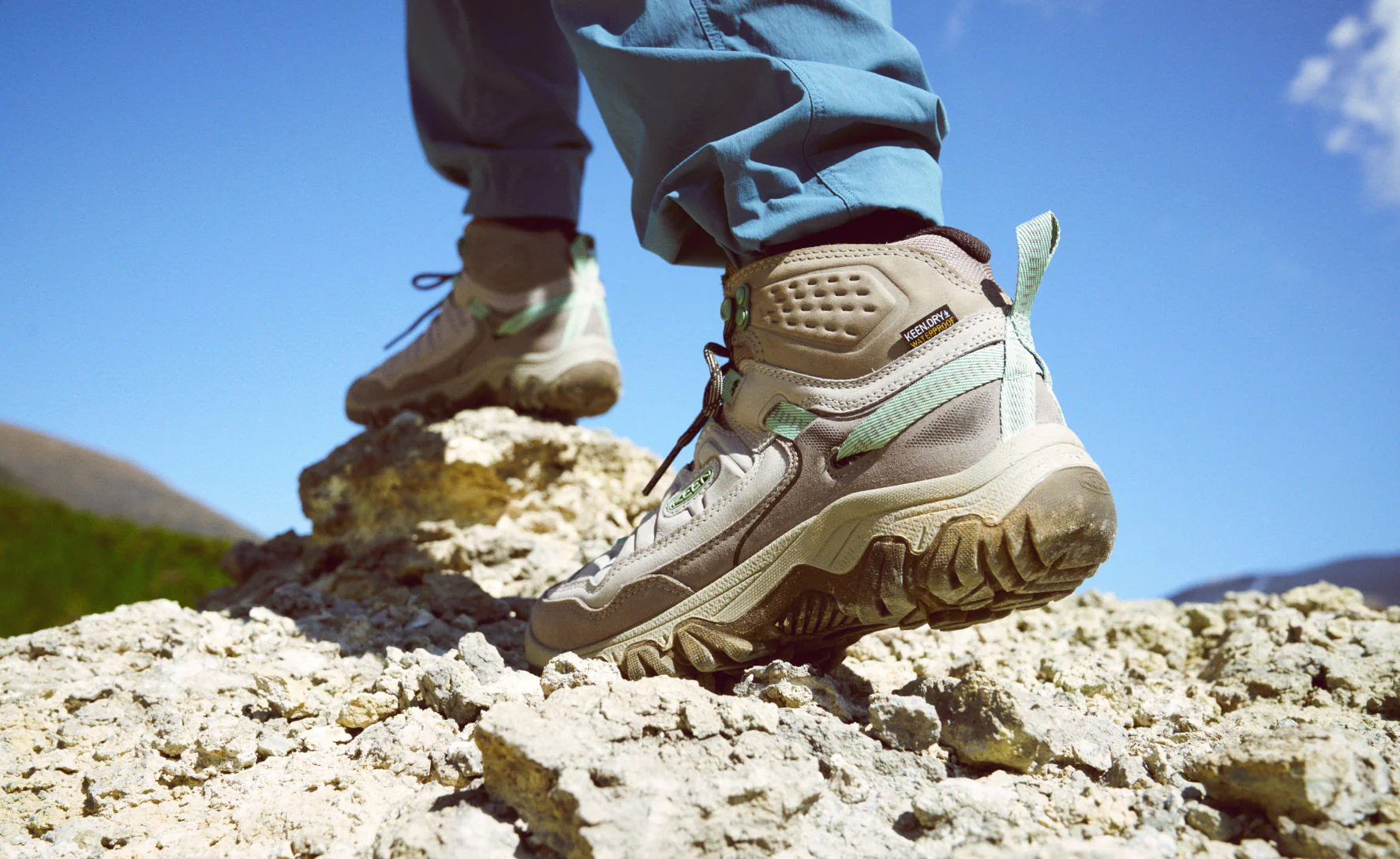 Women's Targhee IV Waterproof Hiking Boot | Alloy/Granite Green - Image 7